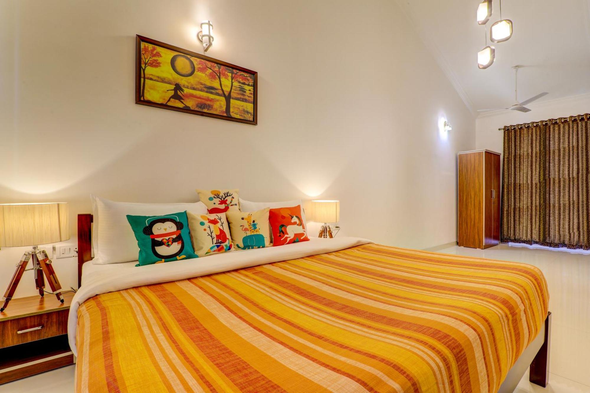 Ludo Private Pool Villa, Wifi-Caretaker-Parking, North Goa Бага Экстерьер фото