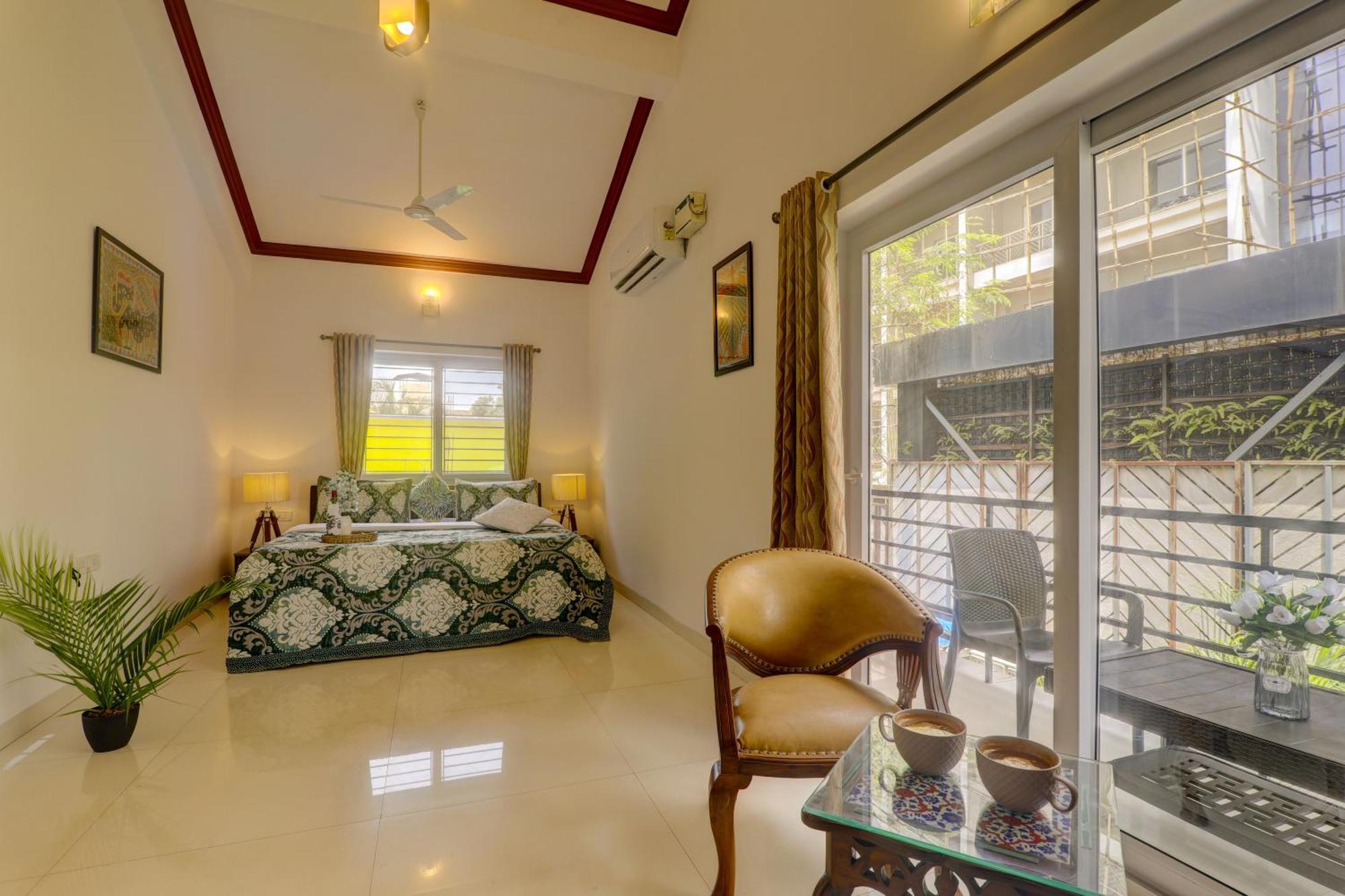 Ludo Private Pool Villa, Wifi-Caretaker-Parking, North Goa Бага Экстерьер фото